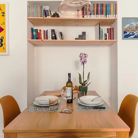 Apartament Comodo E Accogliente A 2 Passi Dalla Metro C Mirti Rzym